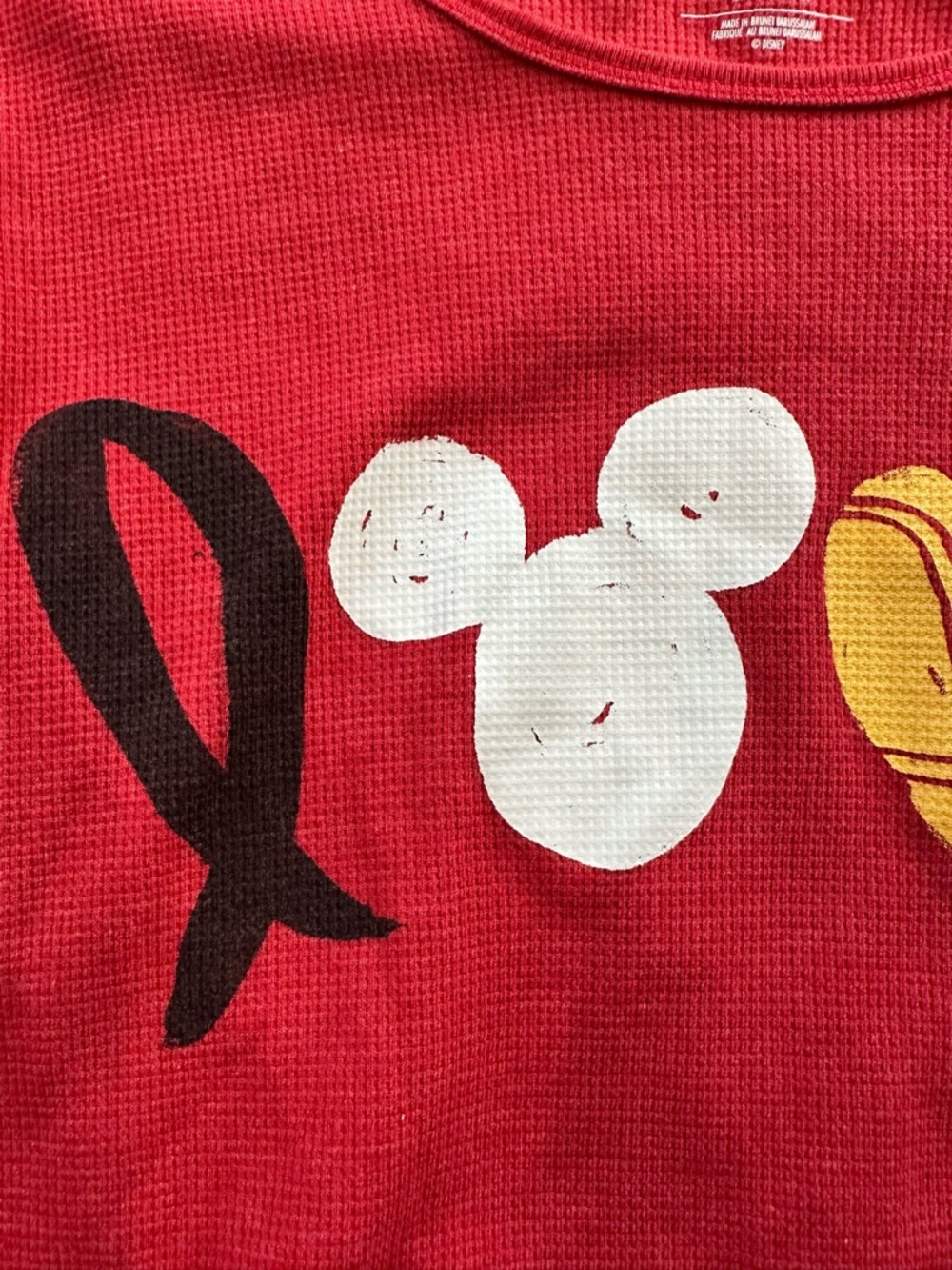 Disney Store Red Waffle Knit "LOVE" Mickey Mouse Long Sleeve Shirt XL - Picture 5 of 10